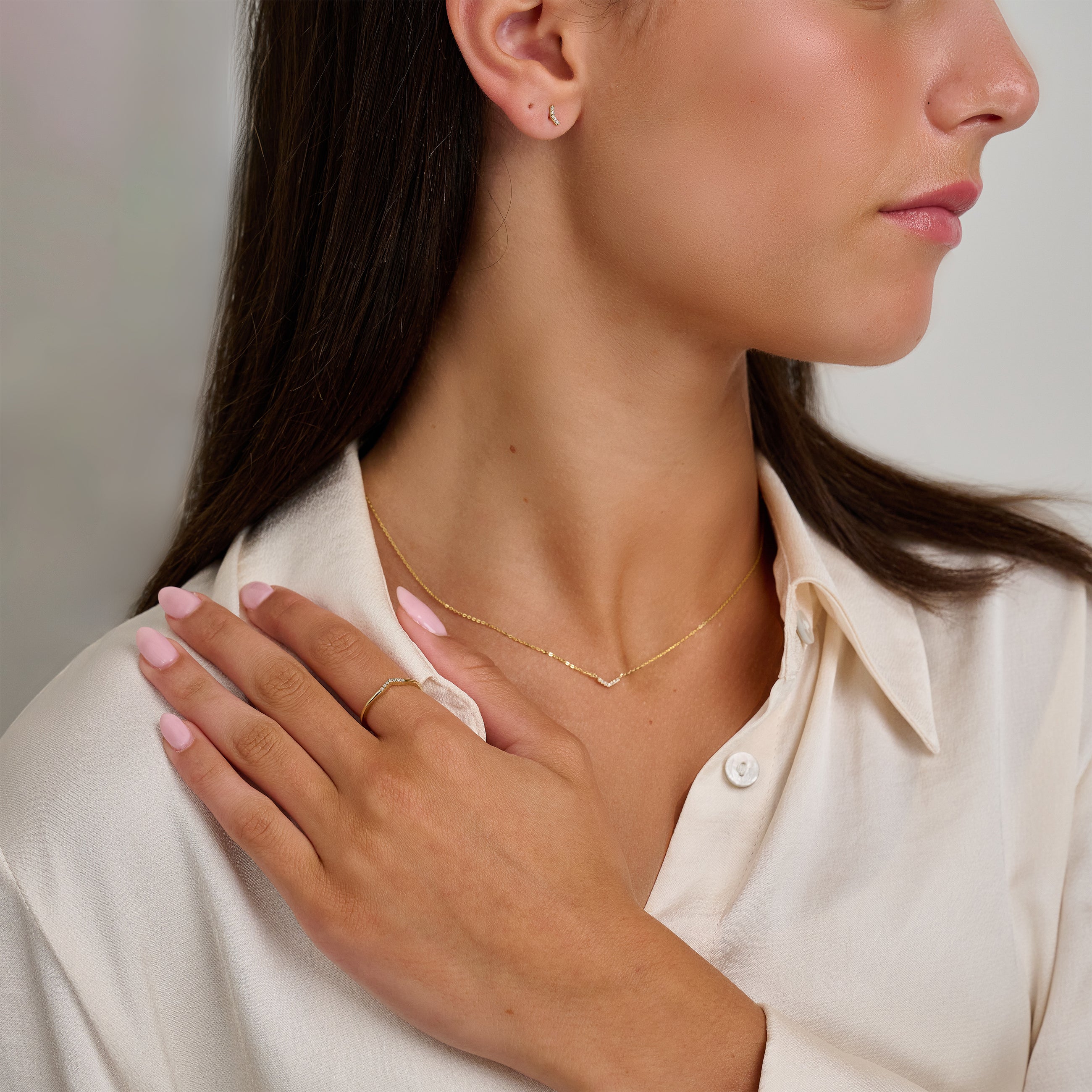10k Gold Chevron Diamond Stud Earrings - Thenetjeweler