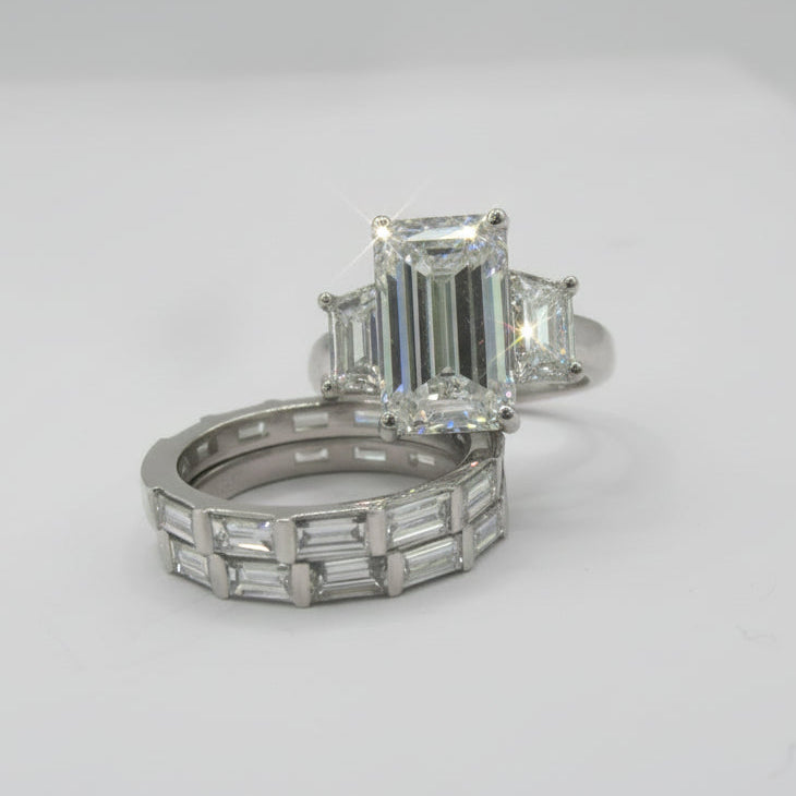 The Heritage Emerald & Baguette Bridal Stack – 18K White Gold