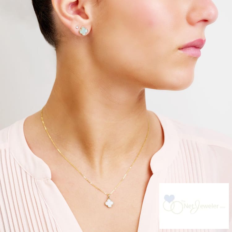 Clover Mother of Pearl Pendant - Pendants