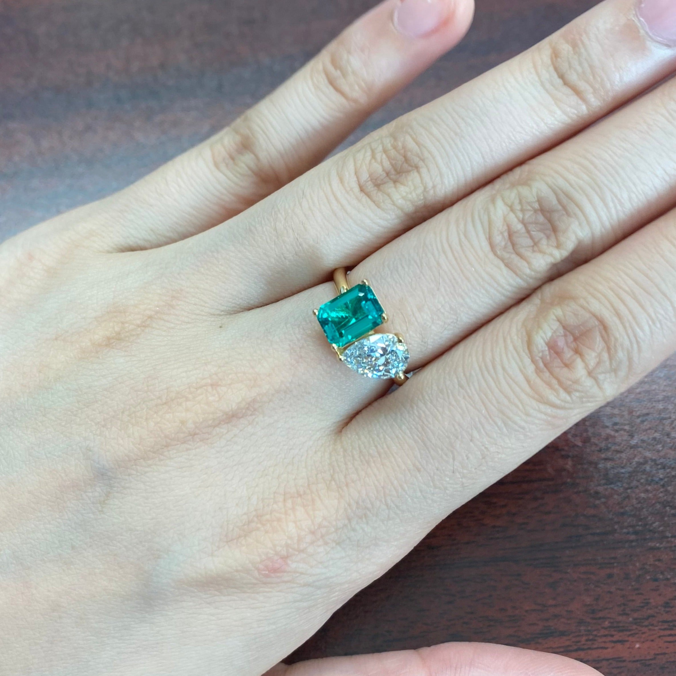 Toi Et Moi Ring Emerald And Diamond 18kt Yellow Gold - Thenetjeweler