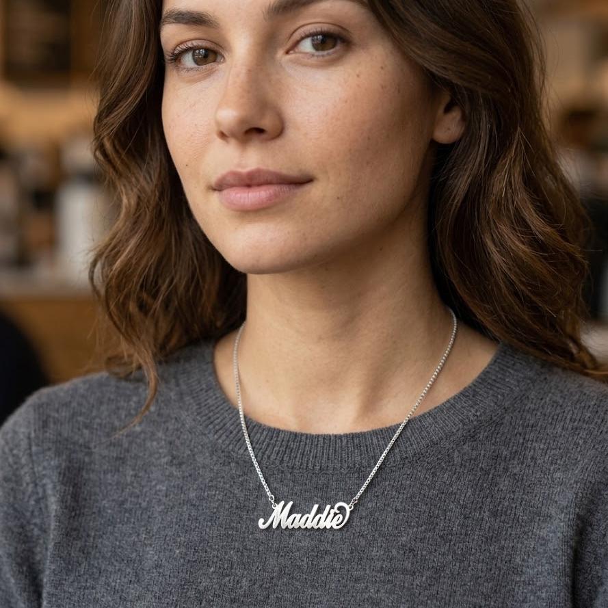 Carrie Style Personalized Name Necklace | 10K & 14K Gold | Sterling Silver