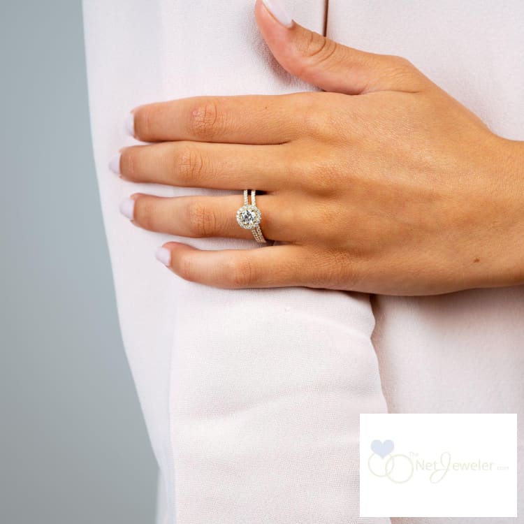 Round Halo Diamond Engagement Ring-RNB Jewellery