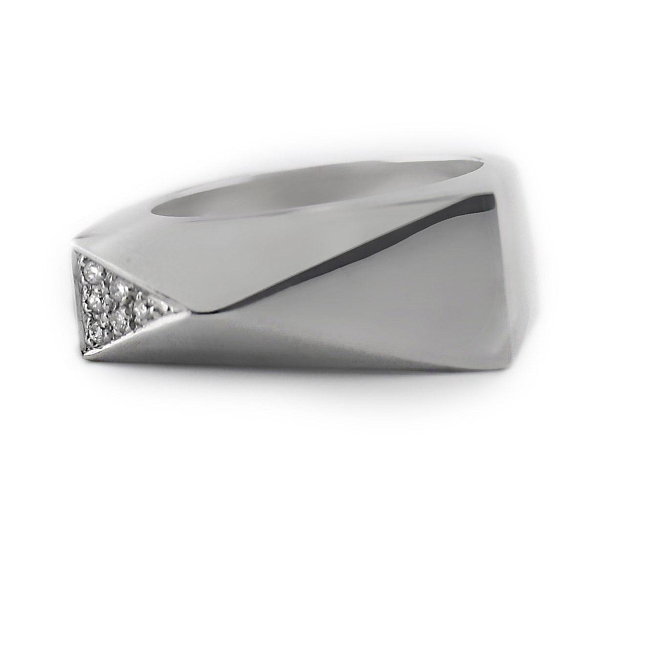 Versace 18k White Gold Diamond Ring - Thenetjeweler