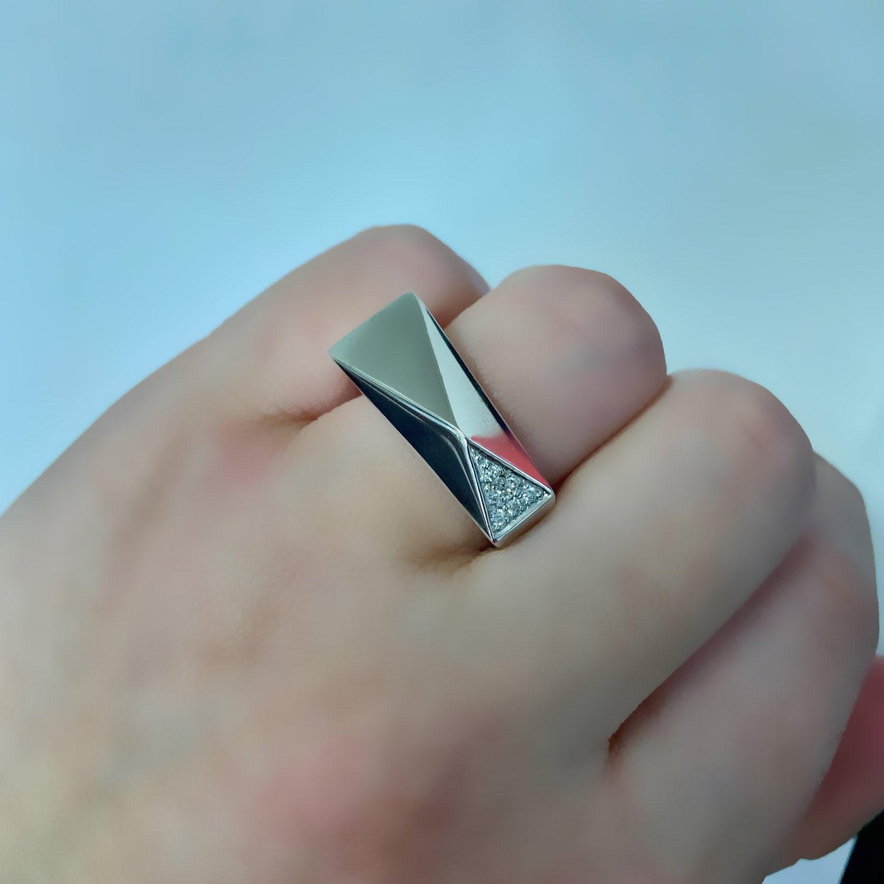Versace 18k White Gold Diamond Ring - Thenetjeweler
