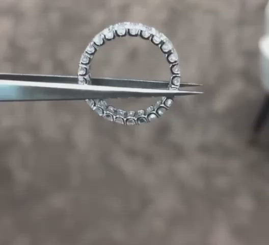 eterniti ring