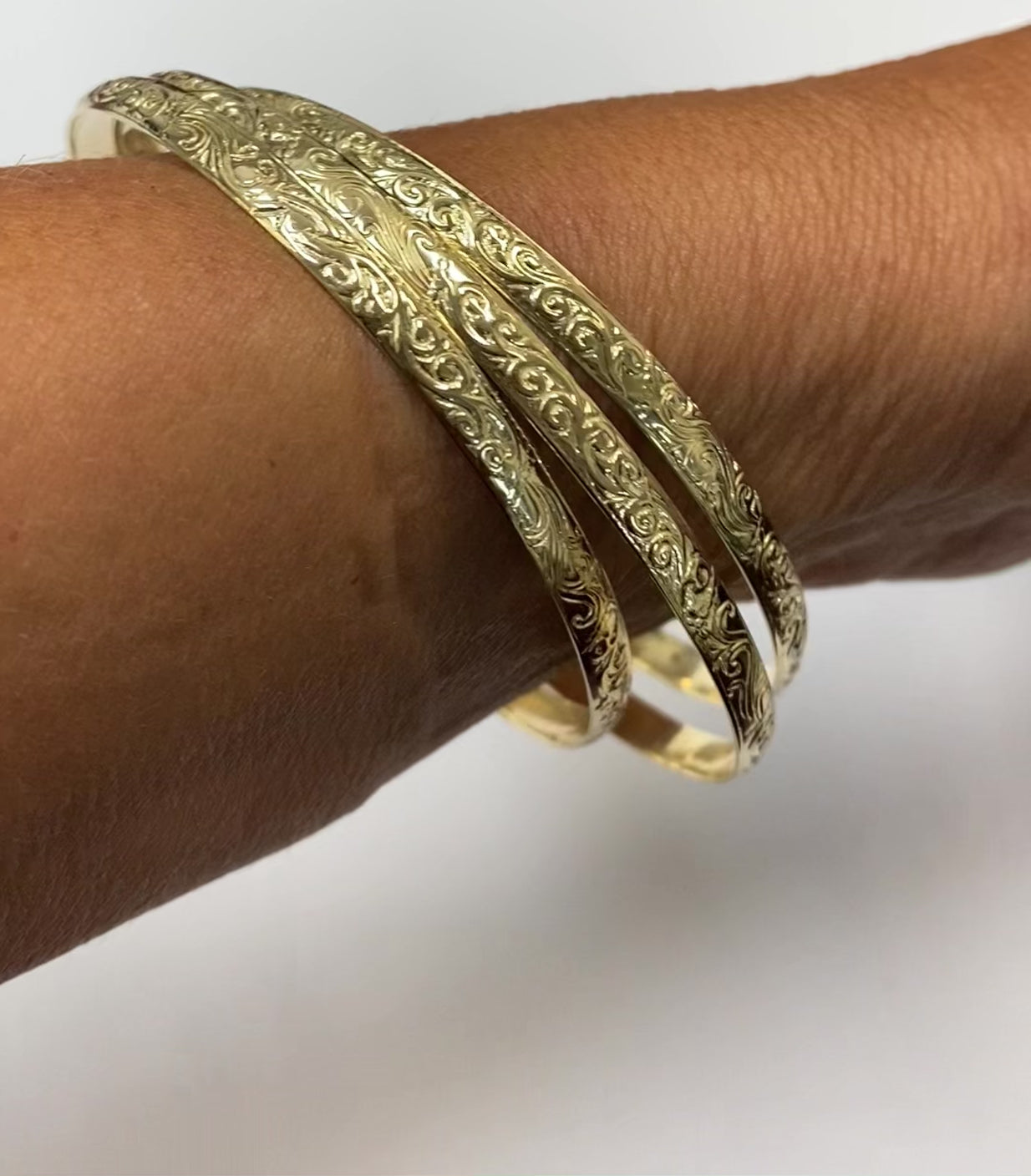 Moroccan style bangle bracelet 14K - thenetjeweler