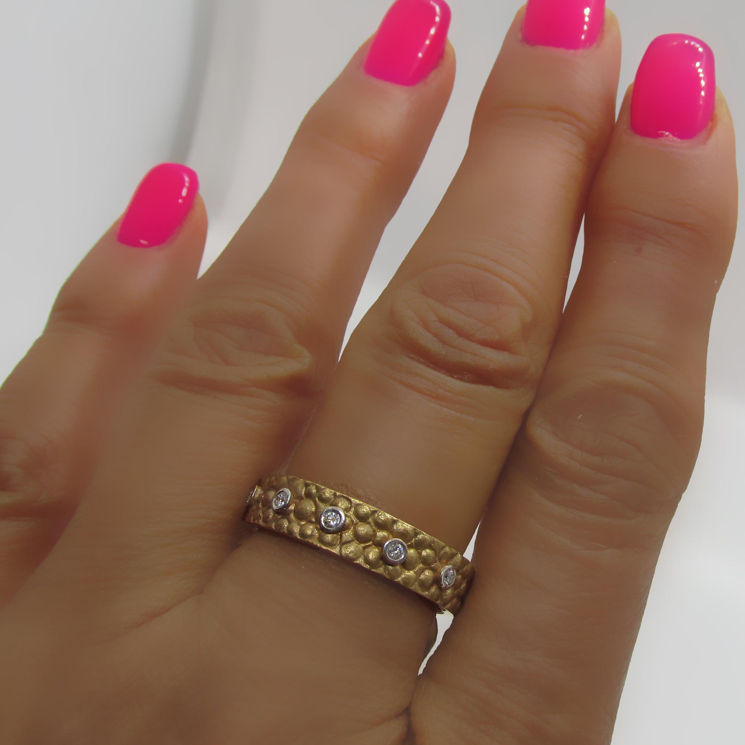 Textured Gold Band With 5 Diamonds - Thenetjeweler