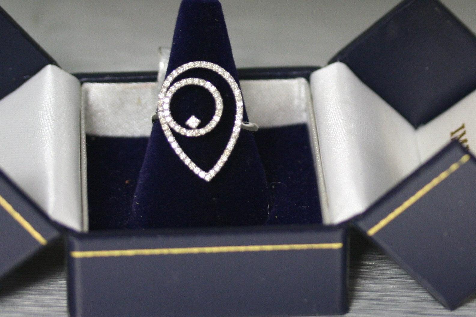 Open Shape Diamond Ring - Thenetjeweler