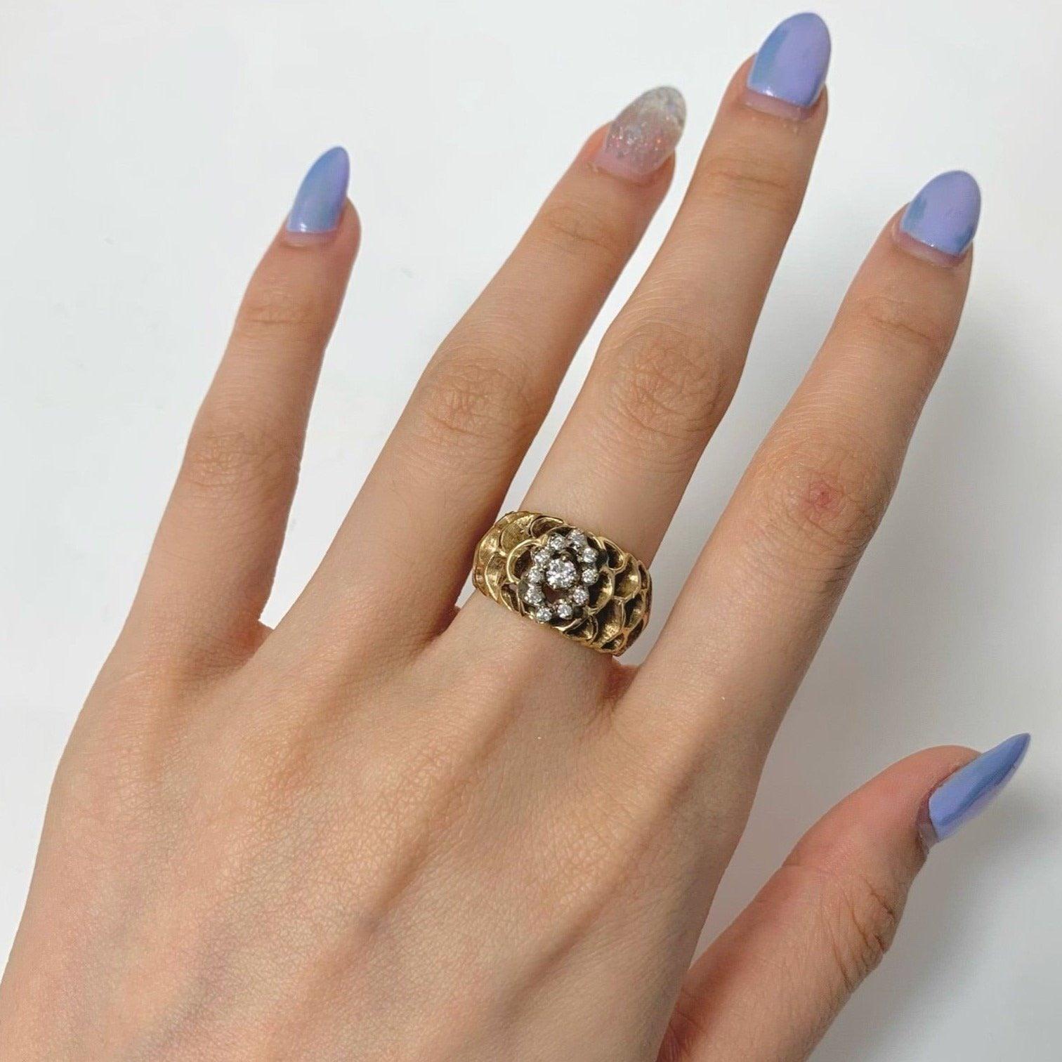 14K Yellow Gold and Flower Diamond Ring 0.25cts - Thenetjeweler