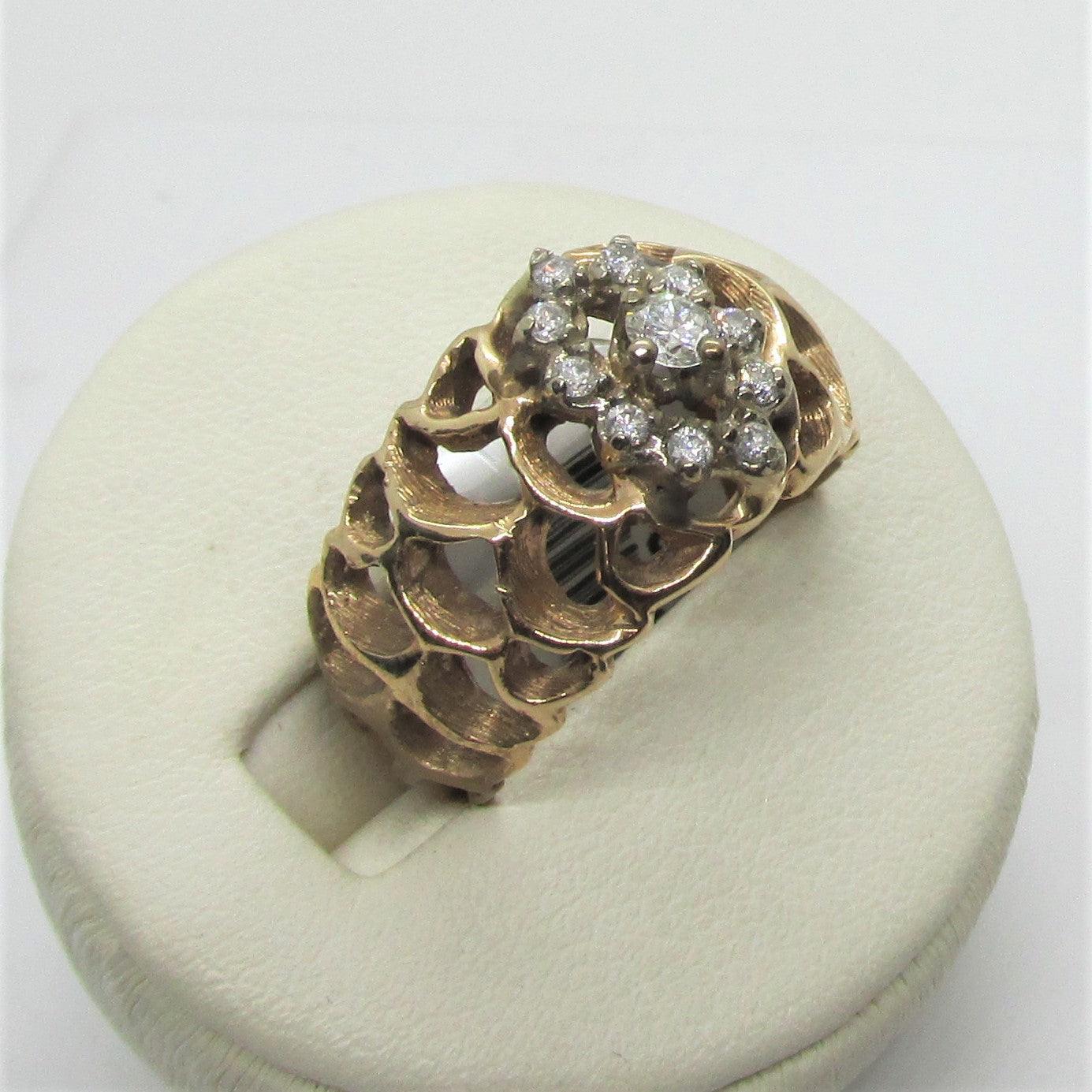 14K Yellow Gold and Flower Diamond Ring 0.25cts - Thenetjeweler