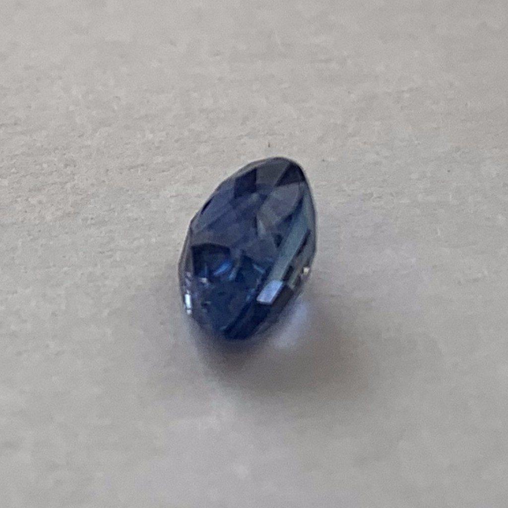 1.26ct Heated Blue Sapphire Oval Shaped Gemstone - Thenetjeweler