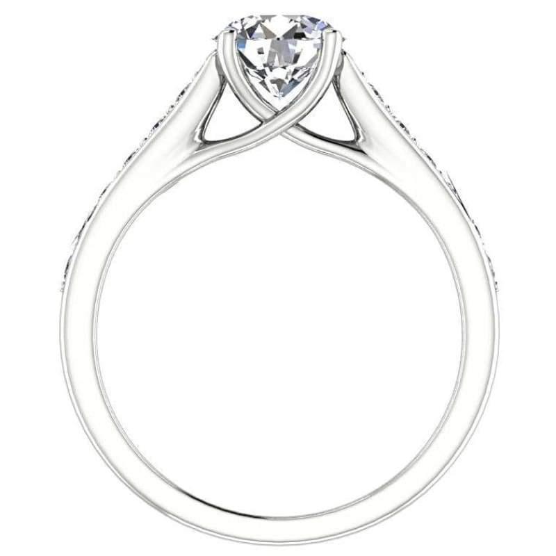 Round cut diamond engagement ring - Thenetjeweler