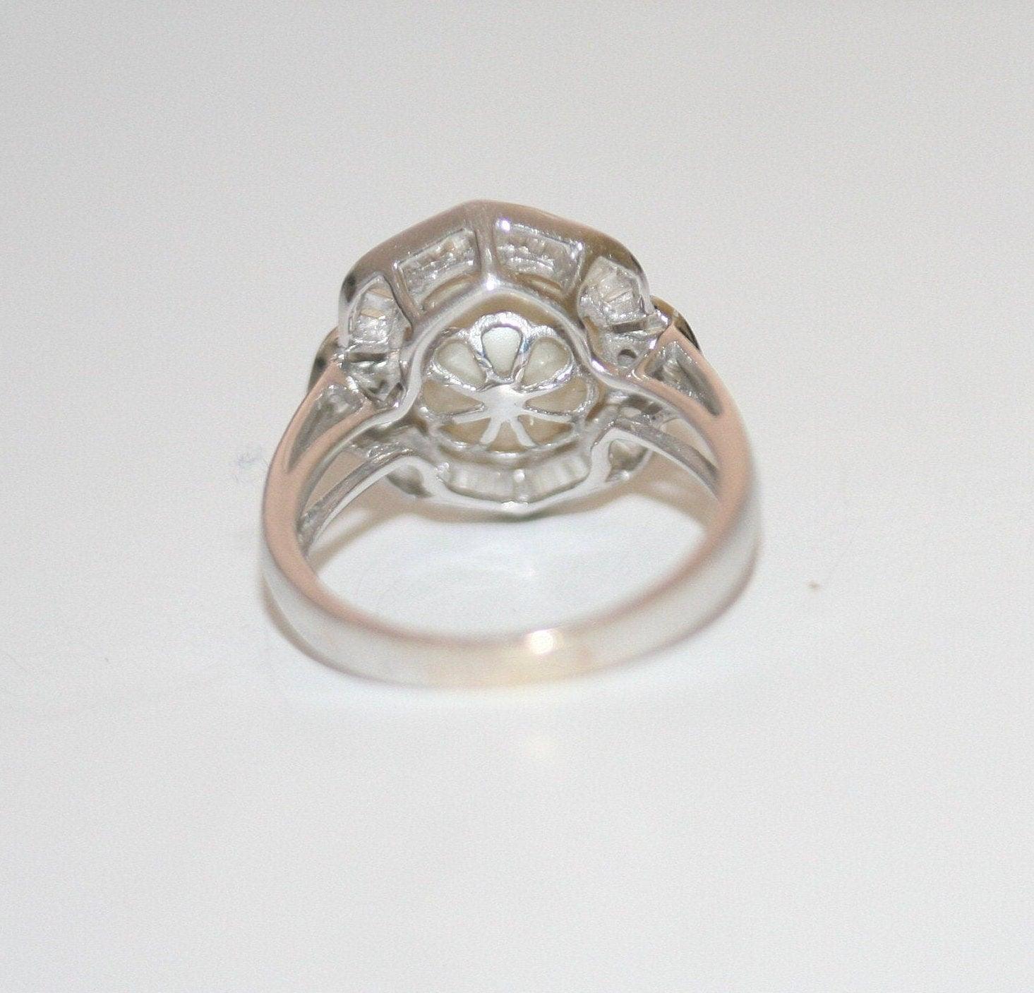10mm South Sea Pearl and Diamond Ring 18k Gold - Thenetjeweler