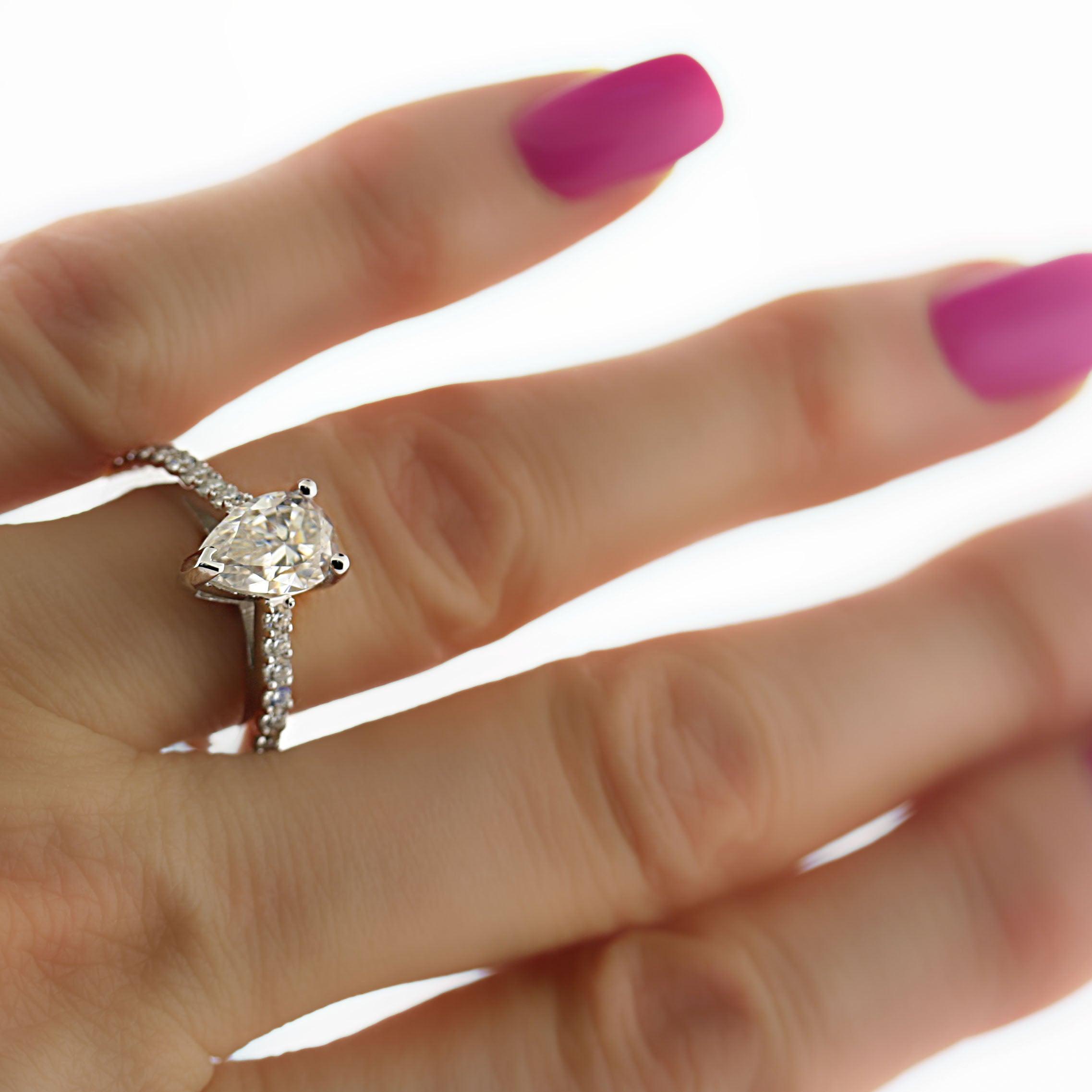 Pear Shaped Moissanite Engagement Ring - Thenetjeweler