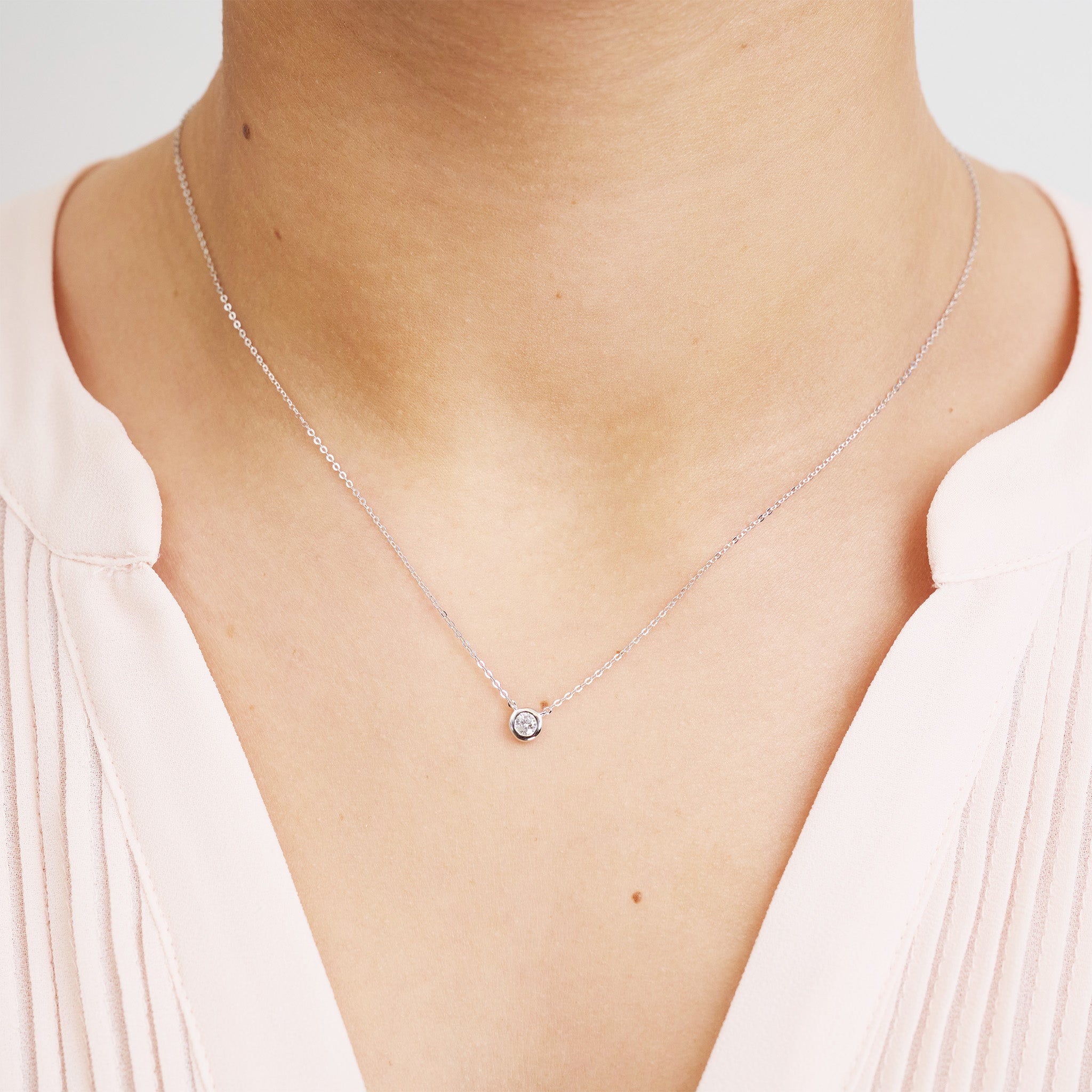 10K Gold Diamond Solitaire Necklace - Thenetjeweler