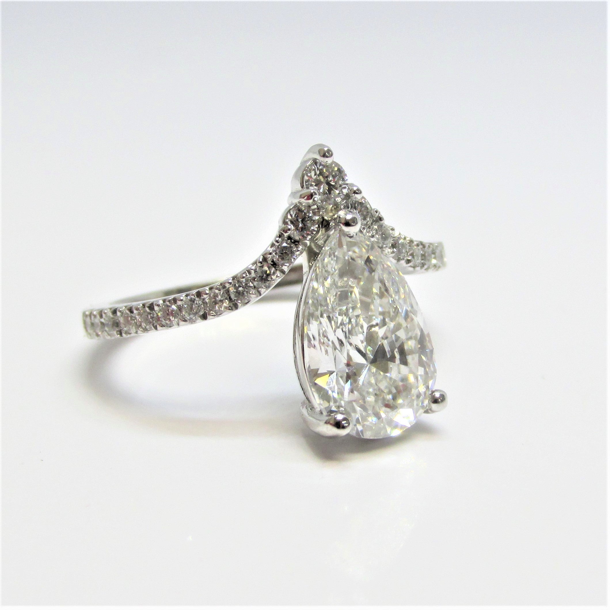 Pear cut Diamond V Shaped Engagement Ring - Thenetjeweler