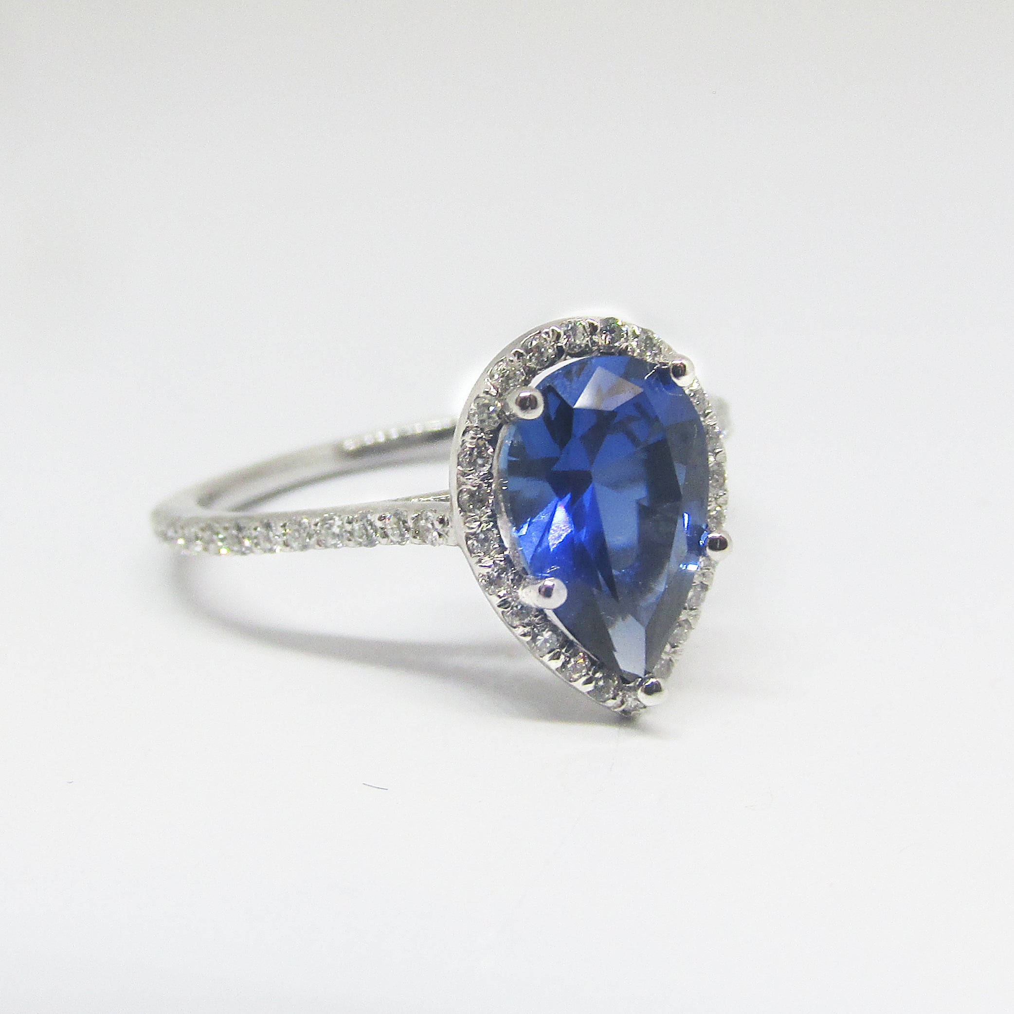 Pear Blue Sapphire Halo Engagement Ring (8x5.5mm)