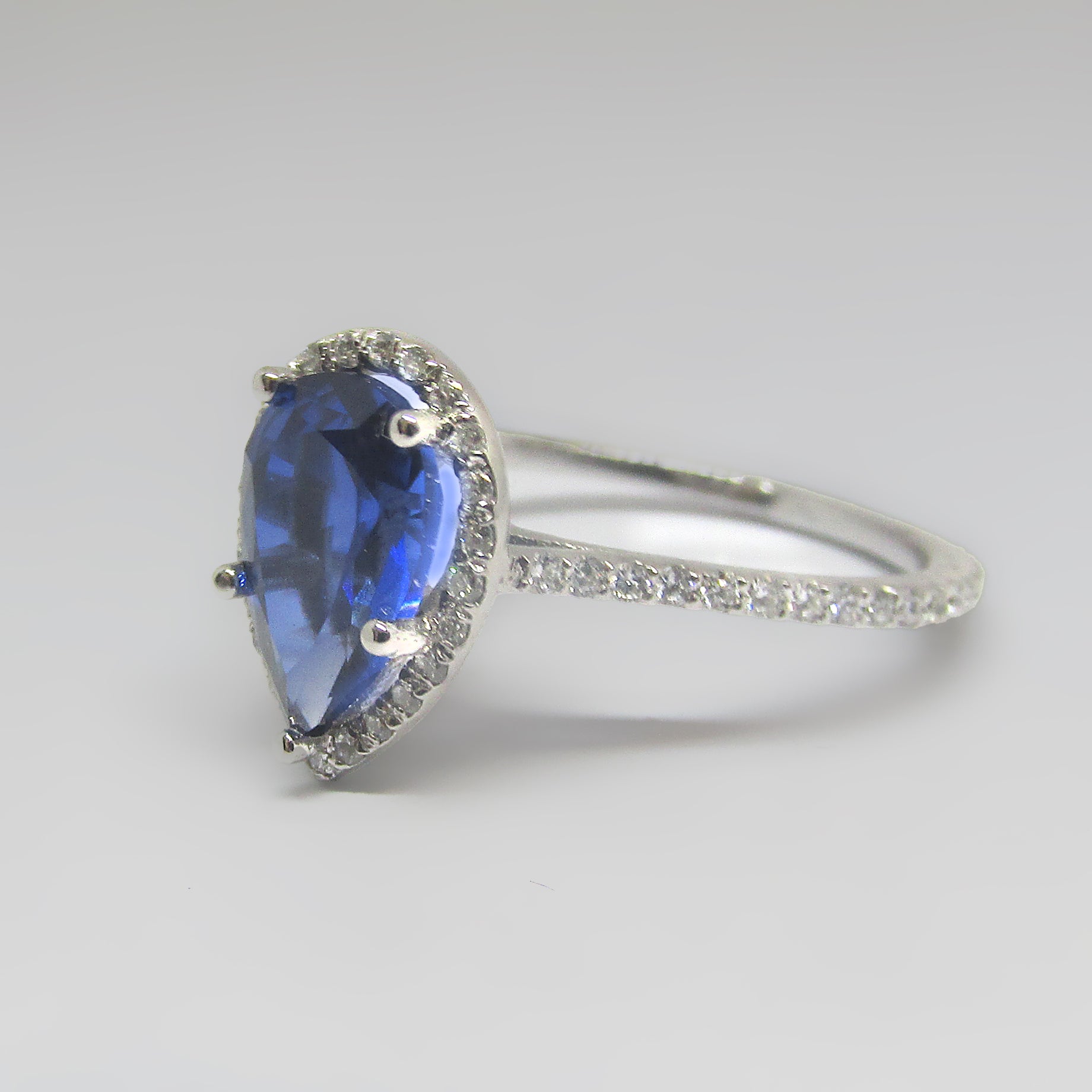 Pear Blue Sapphire Halo Engagement Ring (8x5.5mm)