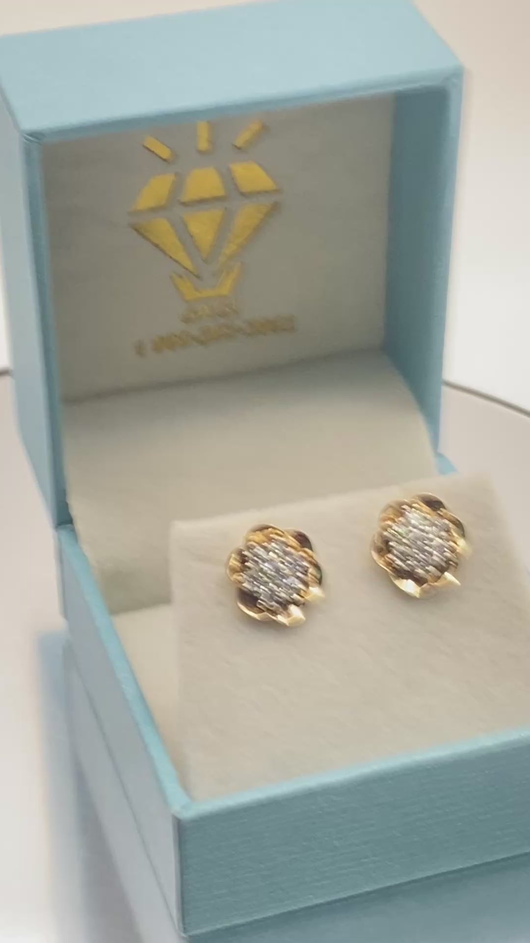 14K Gold Lab-Grown Diamond Floral Studs