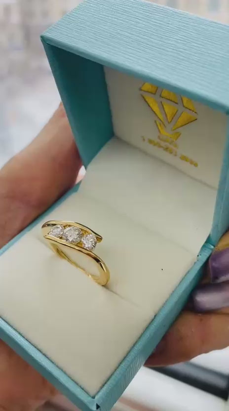 Three Stone Lab-Grown Diamond Twist Ring in 14K Gold 