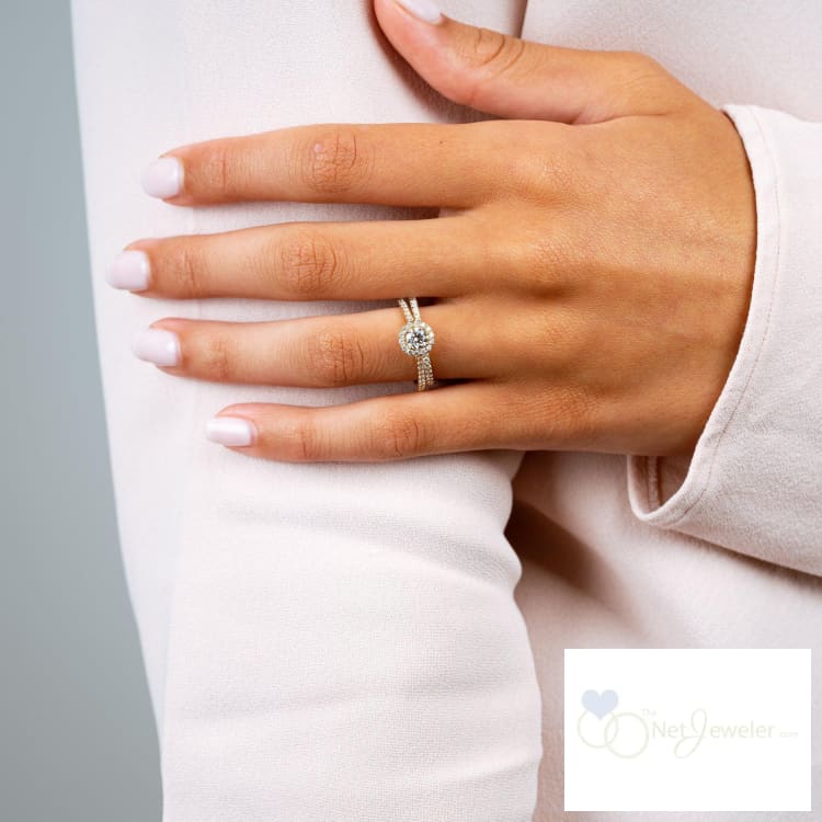 Round Halo Diamond Engagement Ring-RNB Jewellery
