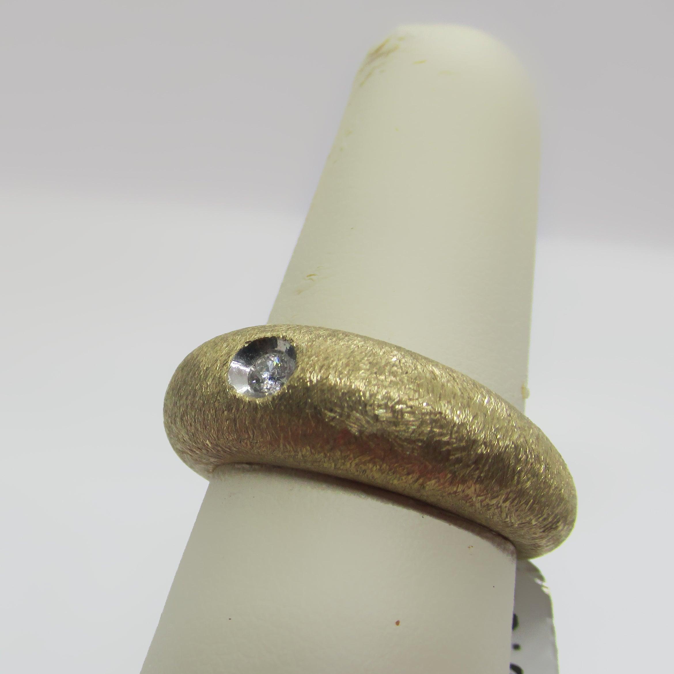 Textured Wide 14K Yellow Gold with Diamond - Thenetjeweler