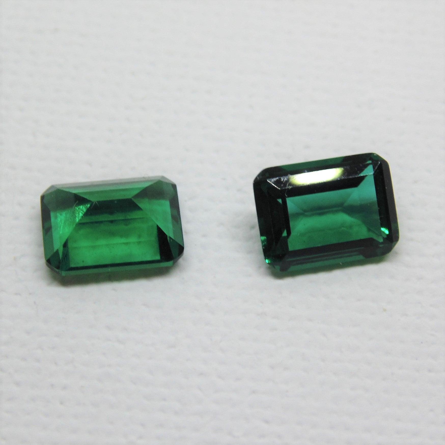 8x6mm Lab Grown Emerald Cushion Cut - Thenetjeweler