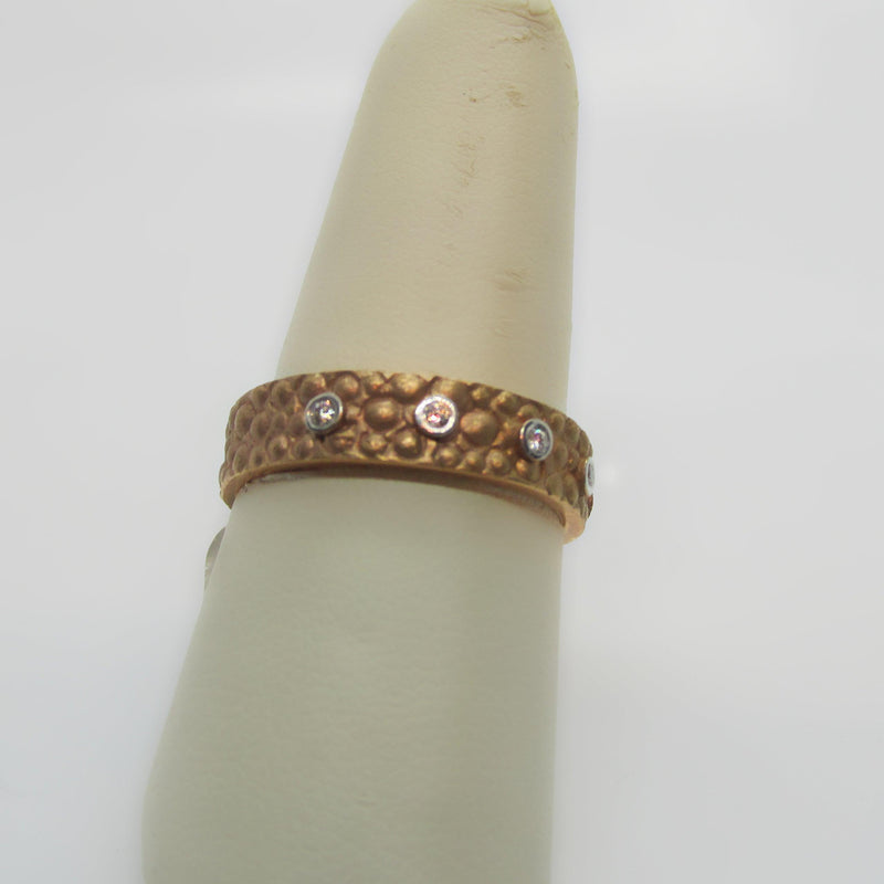 Textured Gold Band With 5 Diamonds - Thenetjeweler