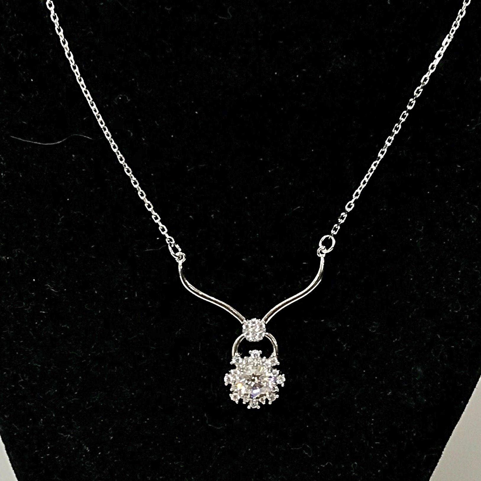 Sterling Silver Cubic Zirconia Flower Pendant Necklace - Thenetjeweler