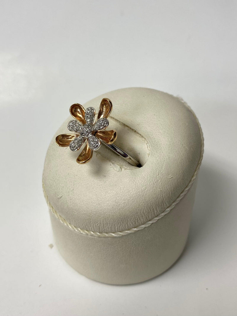 14K Gold and Diamond Flower Ring - Thenetjeweler